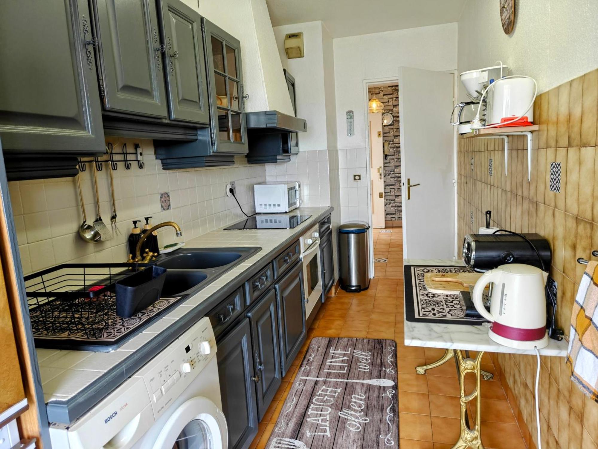 2 Bedroom Flat With Terrasse & Car-park Ouest * Nizza